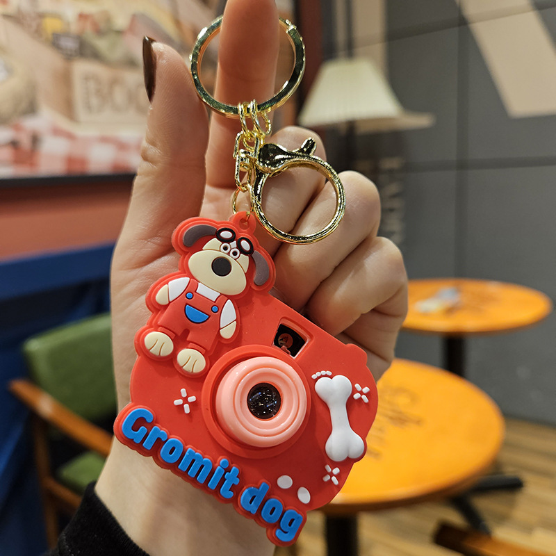 卡通眼镜牛仔裤狗狗投影相机钥匙扣汽车包包钥匙链挂件网红小礼品详情11