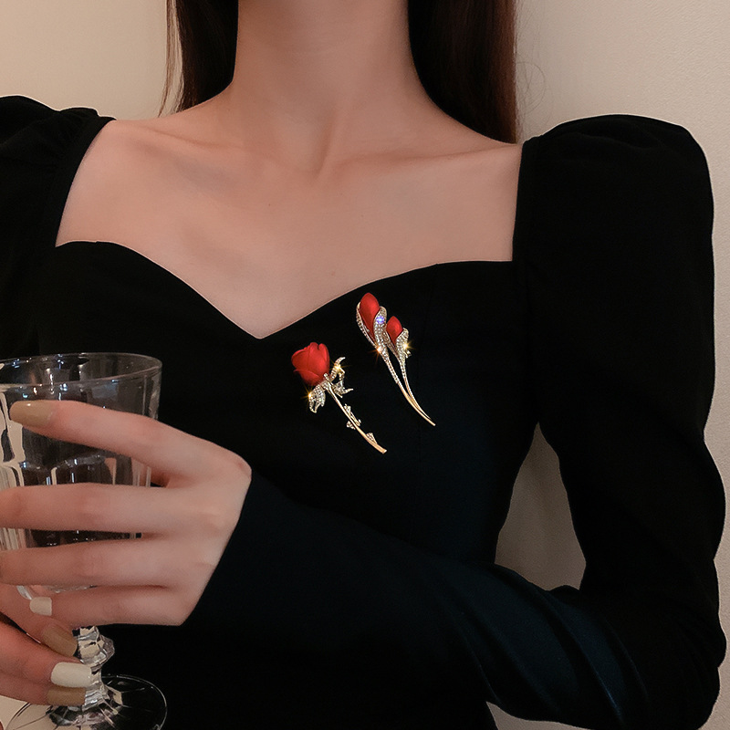 欧美镶钻玫瑰花郁金香胸针简约气质优雅胸花时尚设计感衣服配饰品详情3