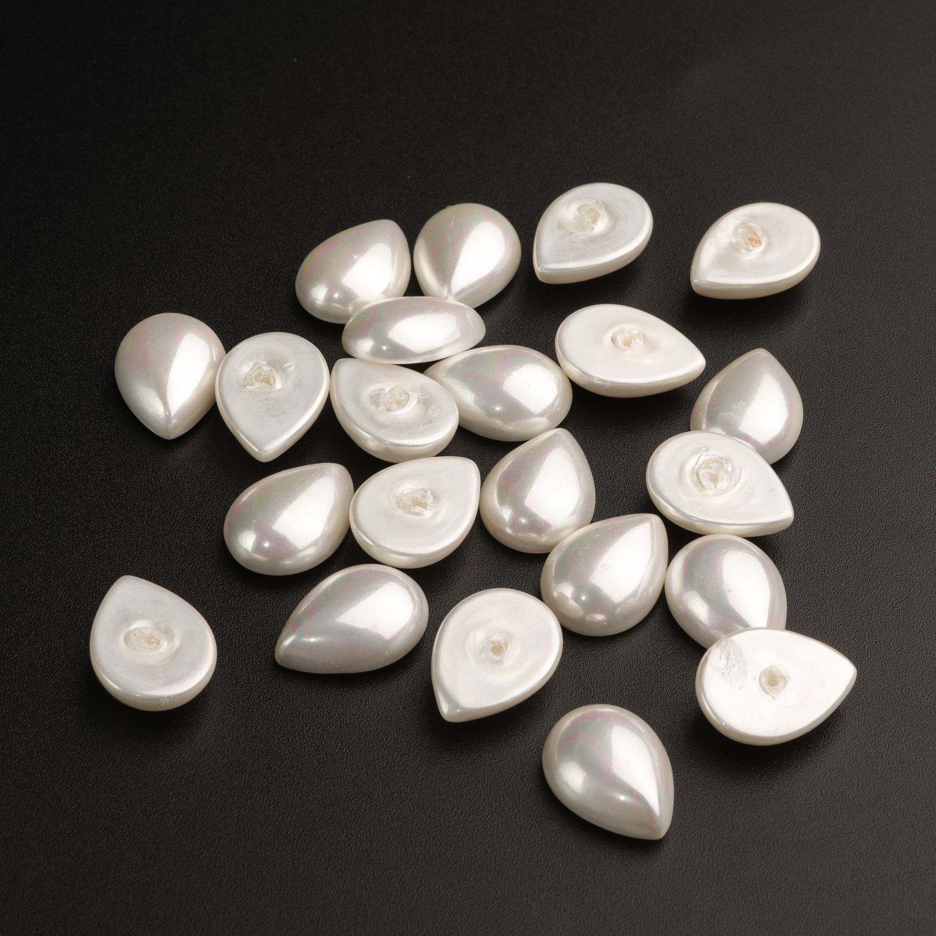 Factory direct supply of large quantities of shell, pearl, water drop, half-sided shell, pearl DIY jewelry, button accessories, loose beads wholesale pic 4