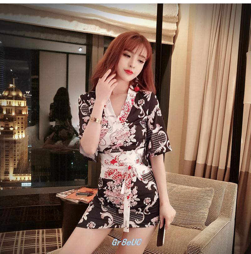 格格家 夏季新款夜店女装性感V领收腰复古包臀裙花色一步裙连衣裙详情26