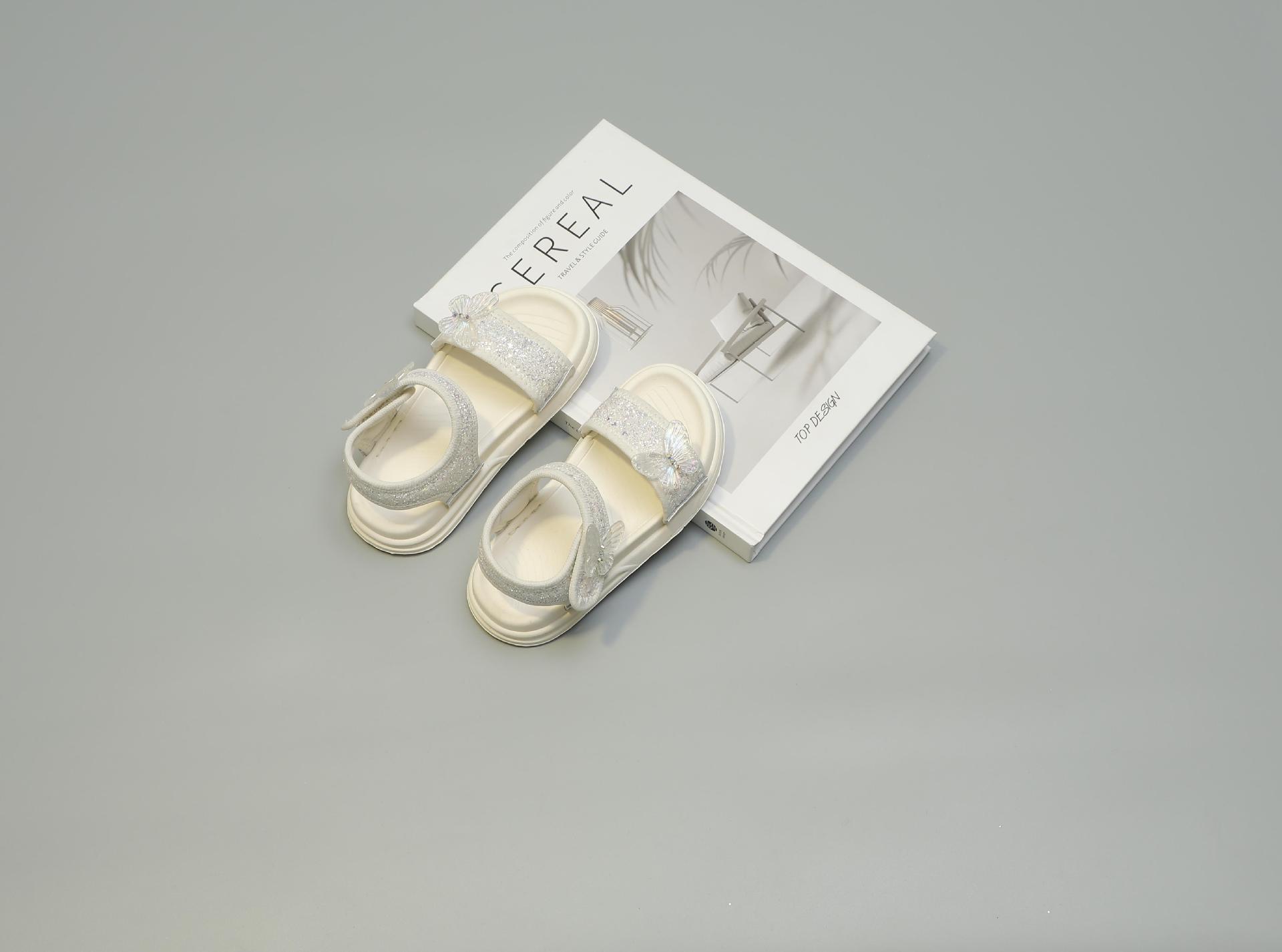 Niñas sandalias verano 2024 nuevo niño zapatos de suela suave niña antideslizante playa zapatos de verano peep toe pic 2