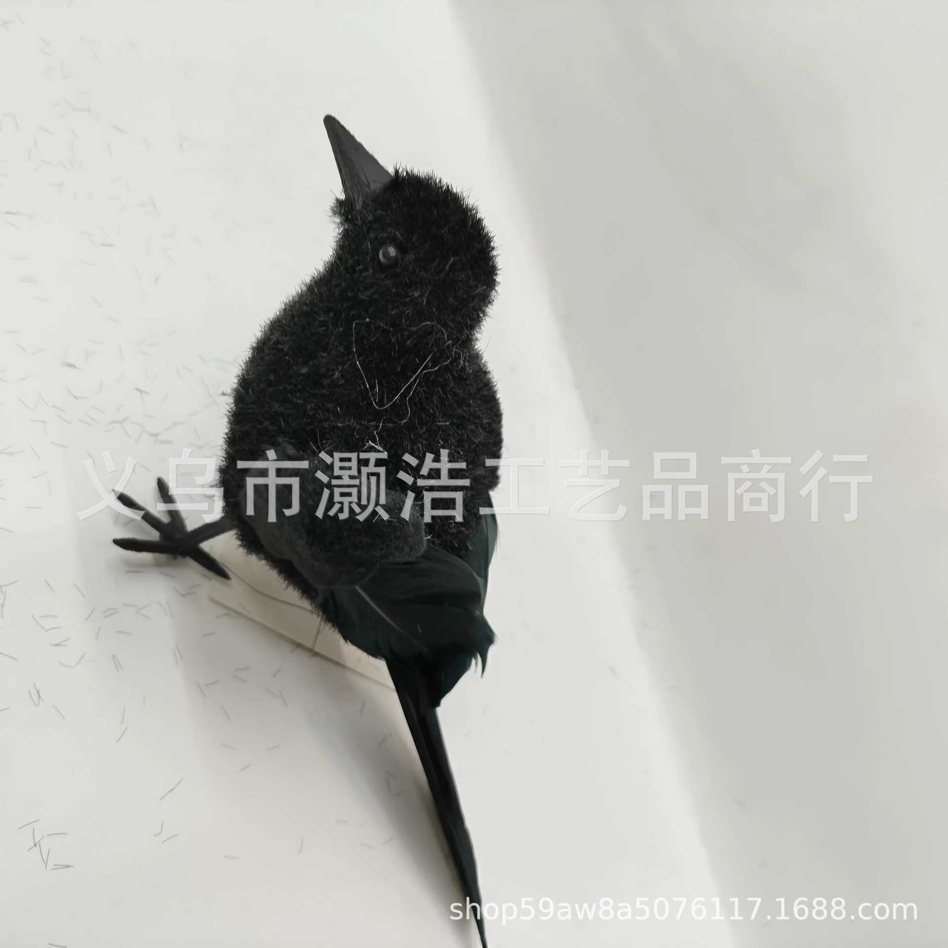 源头厂家供应黑白天鹅仿真装饰工艺品羽毛泡沫材质高级新颖道具等详情9