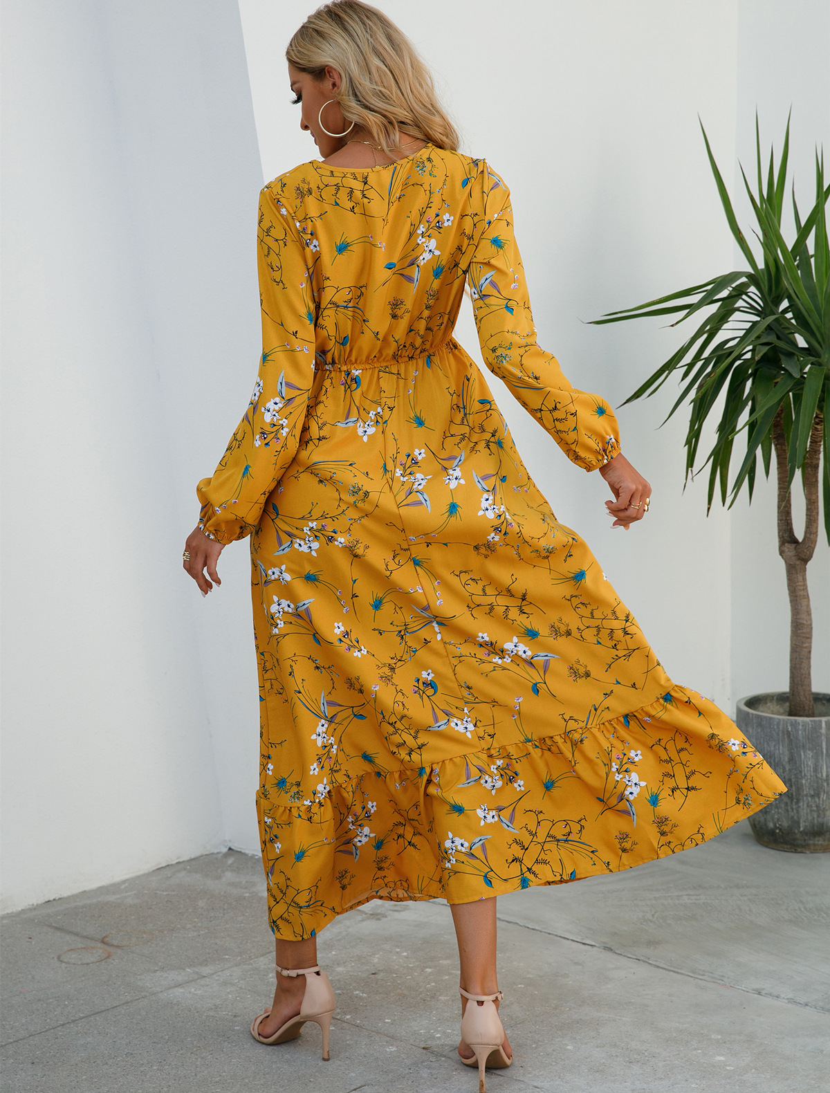 European and American floral long, round-neck, long-sleeved, waist-cinching and slimming dress pic 29
