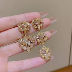 韩国复古珍珠吊坠耳环女ins潮轻奢超闪微镶锆石耳钩款耳饰品批发详情4