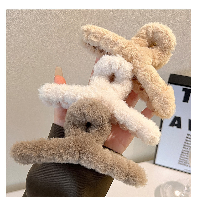 毛绒抓夹女2024新款网红秋冬高级感鲨鱼夹发夹后脑勺盘发夹子头饰详情5