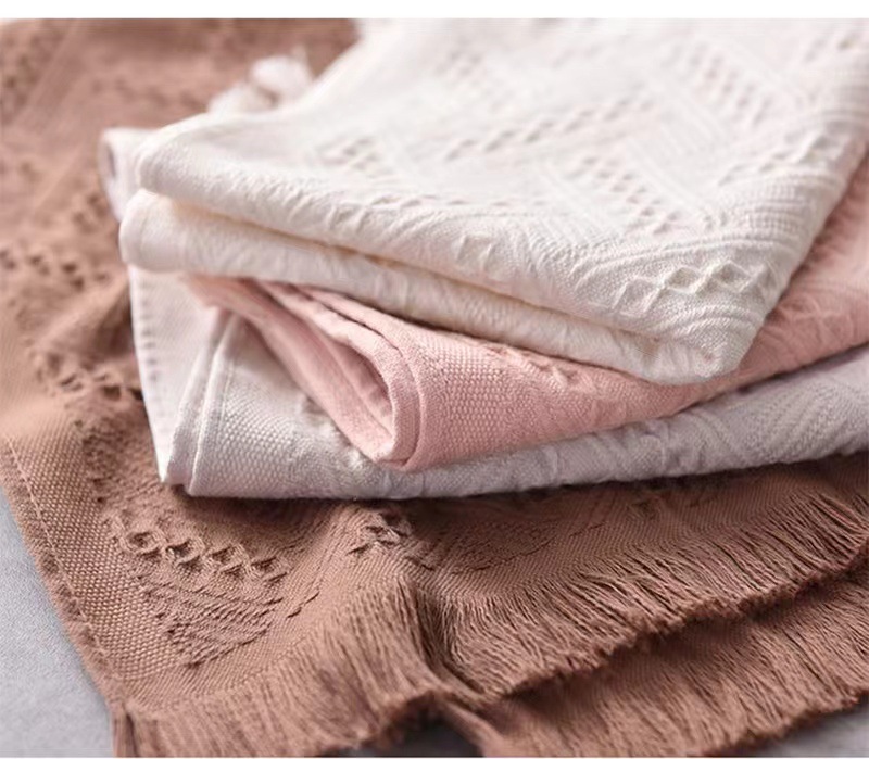 At dusk and dawn, elegant tassels, adult household facial cleansing towels, wedding souvenirs, wedding return gifts pic 9