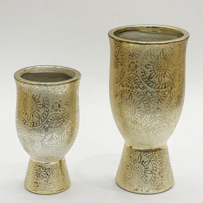 欧式复古怀旧家居彩绘陶瓷花瓶陶瓷花瓶手绘描款花插创意家居摆件欧式复古怀旧家居彩绘陶瓷花瓶陶瓷花瓶手绘描款花插创意家居摆件详情7