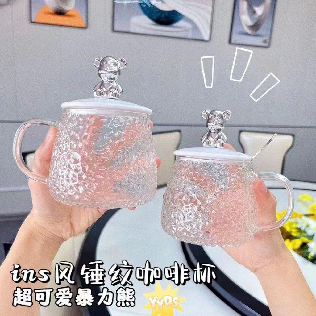 网红小熊锤纹水杯女士咖啡饮料杯高颜值家用带把手早餐玻璃杯代发详情5