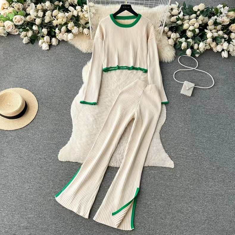 A two-piece Korean-style loose striped knitted top and casual high-waisted, sagging knitted wide-leg pants pic 2