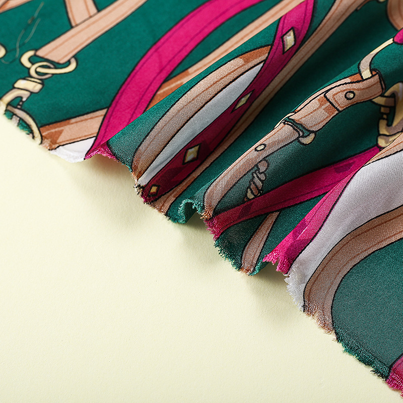 Spring and summer fabric: European and American chain polyester printed fabric for dress clothing, satin printed chiffon fabric pic 28