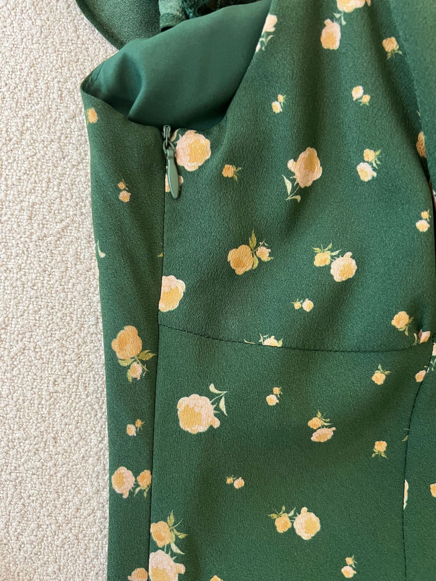 秀熙熙十三行2024夏季新款气质印花复古高腰短袖连衣裙女BS88041详情26