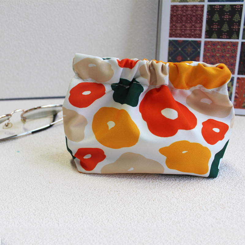 厂家供应2023新款牛津布零钱包批发卡通弹片印花口红包耳机收纳包详情5