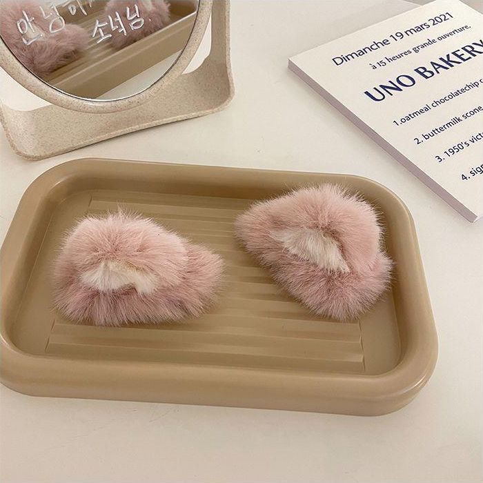 The new autumn and winter 2021 collection features sweet and sensual cat ear hair clips, faux fur rabbit hair top clips, plush hair clips, and Japanese and Korean hair accessories pic 7