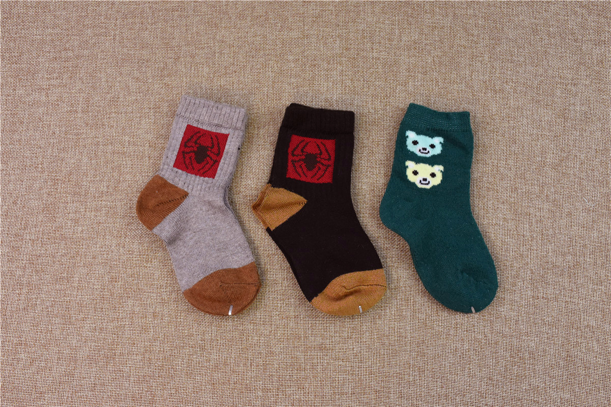 儿童羊绒袜 秋冬男女童保暖收口运动风儿童袜 冬季宝宝袜子详情10