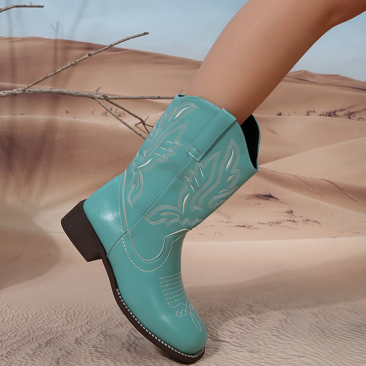 2023新款欧美跨境大码中筒刺绣马丁靴女民族风女式皮靴方跟牛仔靴详情11