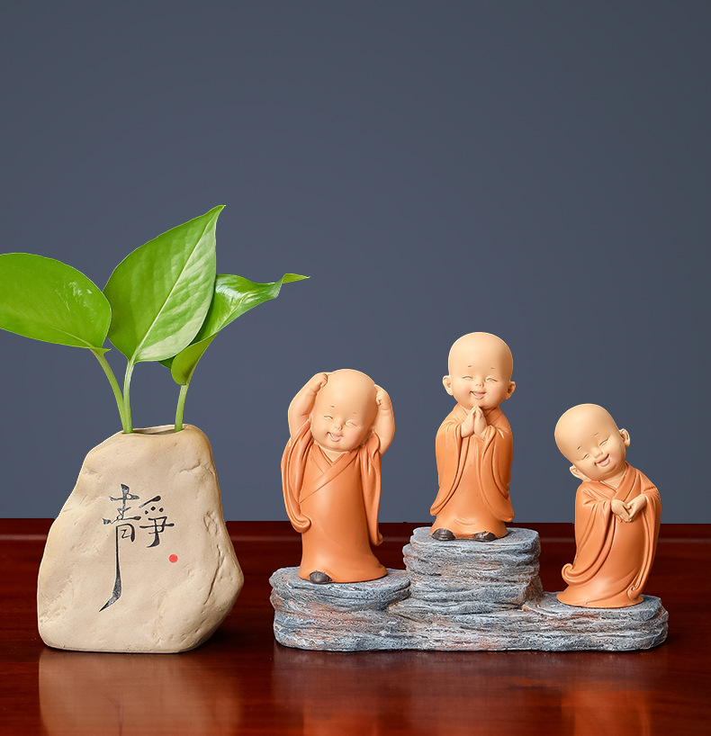 Little Monk decorative items, home creativity, high-end feel, niche resin handicrafts, new office desktop decorations for men pic 22