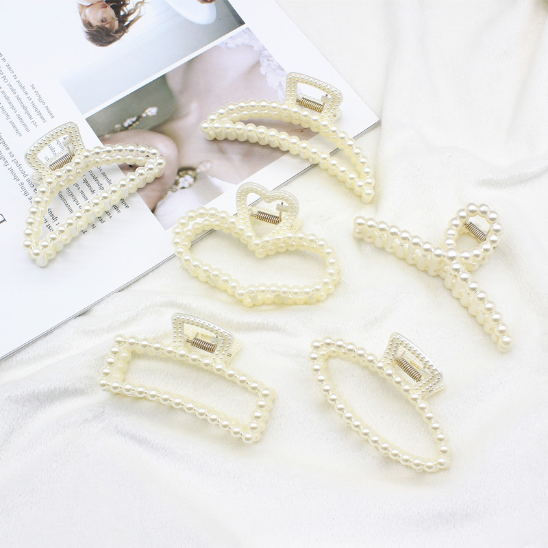 Pearl hair clips, back of the head, bath clips, large Korean elegant style, shark hair clips, hair clips, headwear, street stall, street stall pic 3