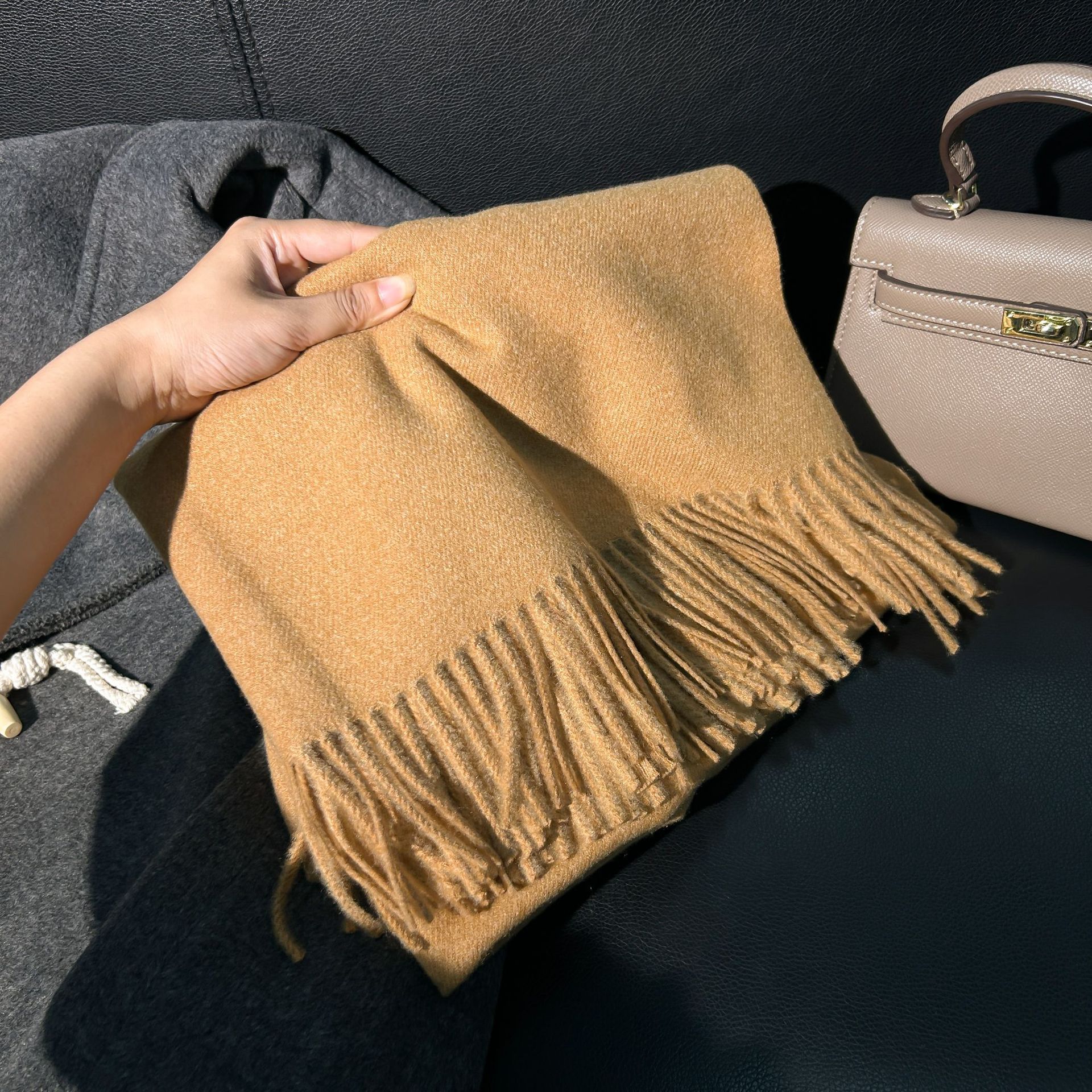 秋冬简约纯棉围巾男士棉麻高级感文艺ing风沙漠披肩跨境批发详情7