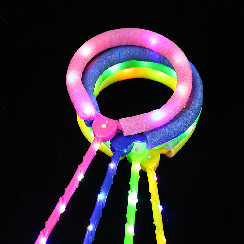 地摊热销儿童健身玩具闪光跳炫舞跳跳环带灯七彩蹦蹦球闪光跳跳球详情5