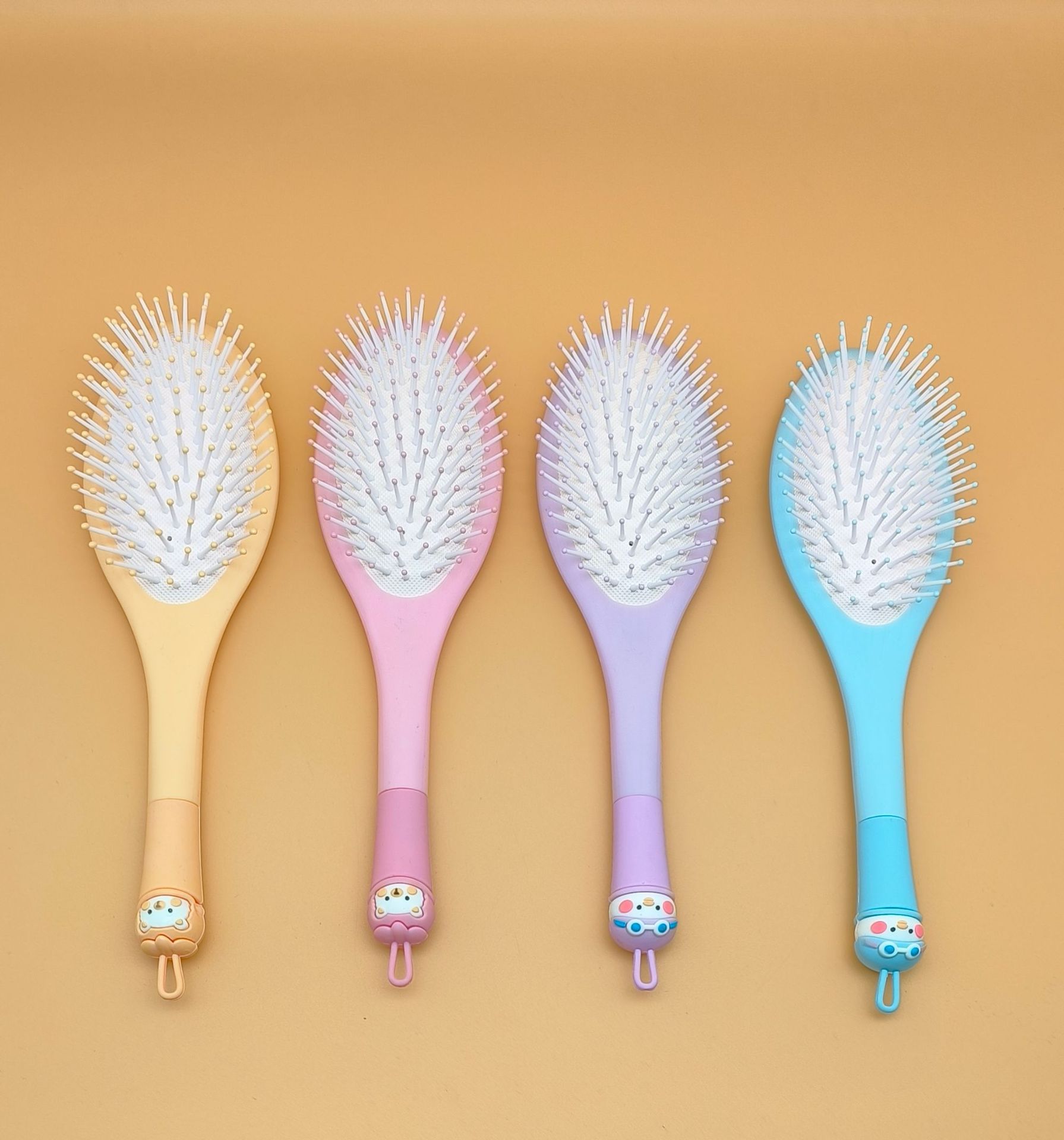 新款女生专用可爱卡通硅胶软头大方头气垫梳 蓬松造型气囊梳圆滚排骨梳 烧烤刷款式梳子详情19
