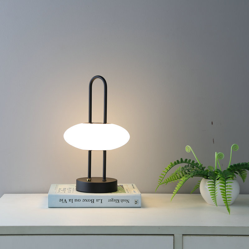 20332 Nordic minimalist modern creative living room, bedroom, bedside, study, studio, model room, metal homestay decorative table lamp pic 121