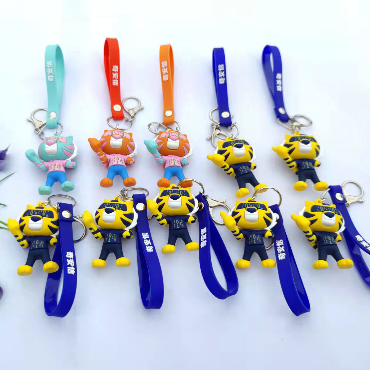 PVC soft rubber keychain small pendant doll wholesale, car keychain hanging decoration, cute panda cartoon keychain pic 8