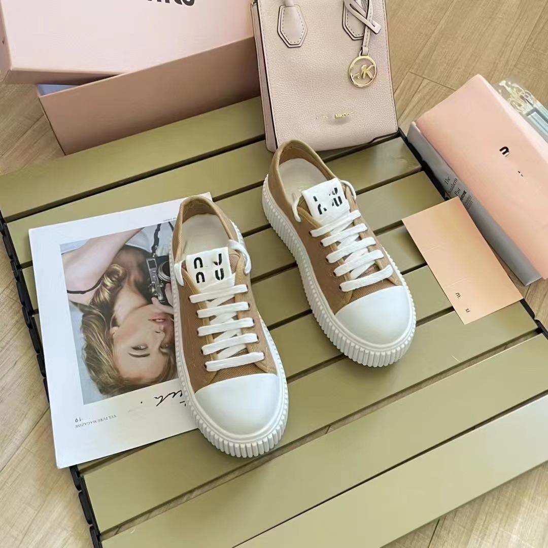 2023春季新款M家爆款休闲鞋/帆布鞋厚底增高白搭透气休闲帆布女鞋详情6
