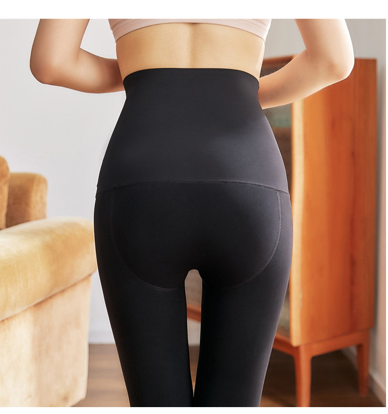 The 2020 winter new Magic button-up high-waisted, tight-fitting, fleece and thickened seamless, warm one-piece pants are worn outside pic 13