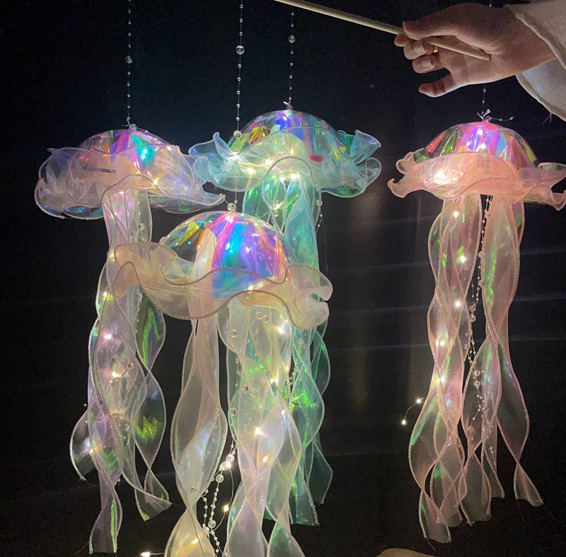 地摊夜市爆款玩具发光手提水母灯儿童玩具仿真水母七彩飘带水母灯详情4