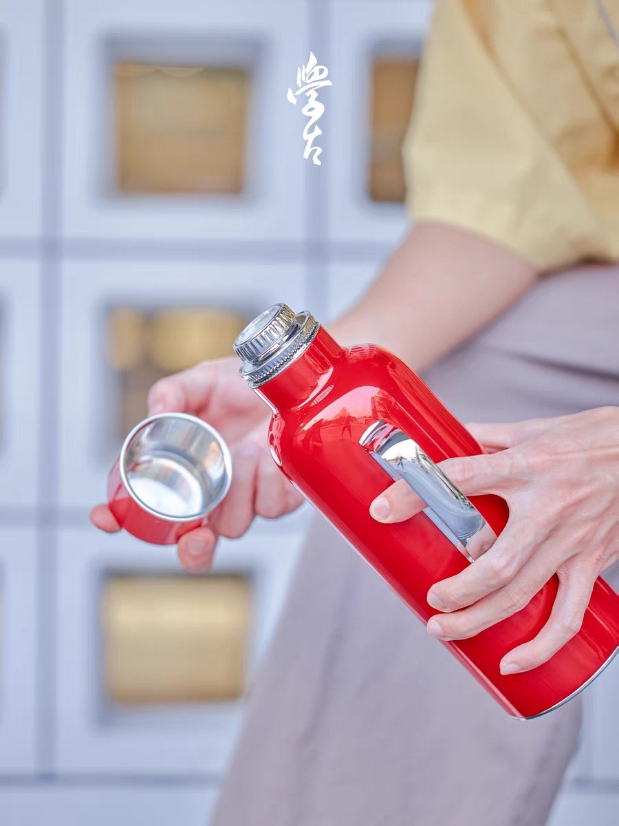 简约时尚大容量水杯户外出行易携带保温杯极简款高颜值保温杯详情4