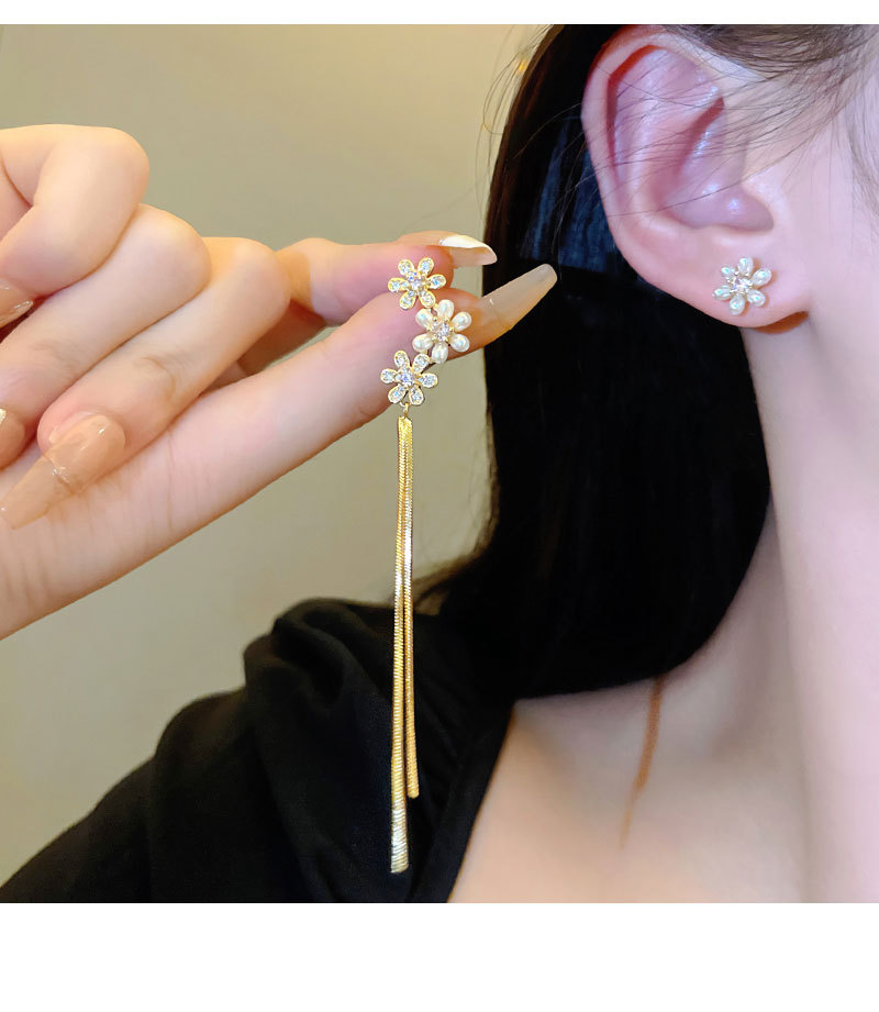 S925银针不对称珍珠花朵耳环女轻奢高级感流苏长款耳钉耳饰品批发详情11