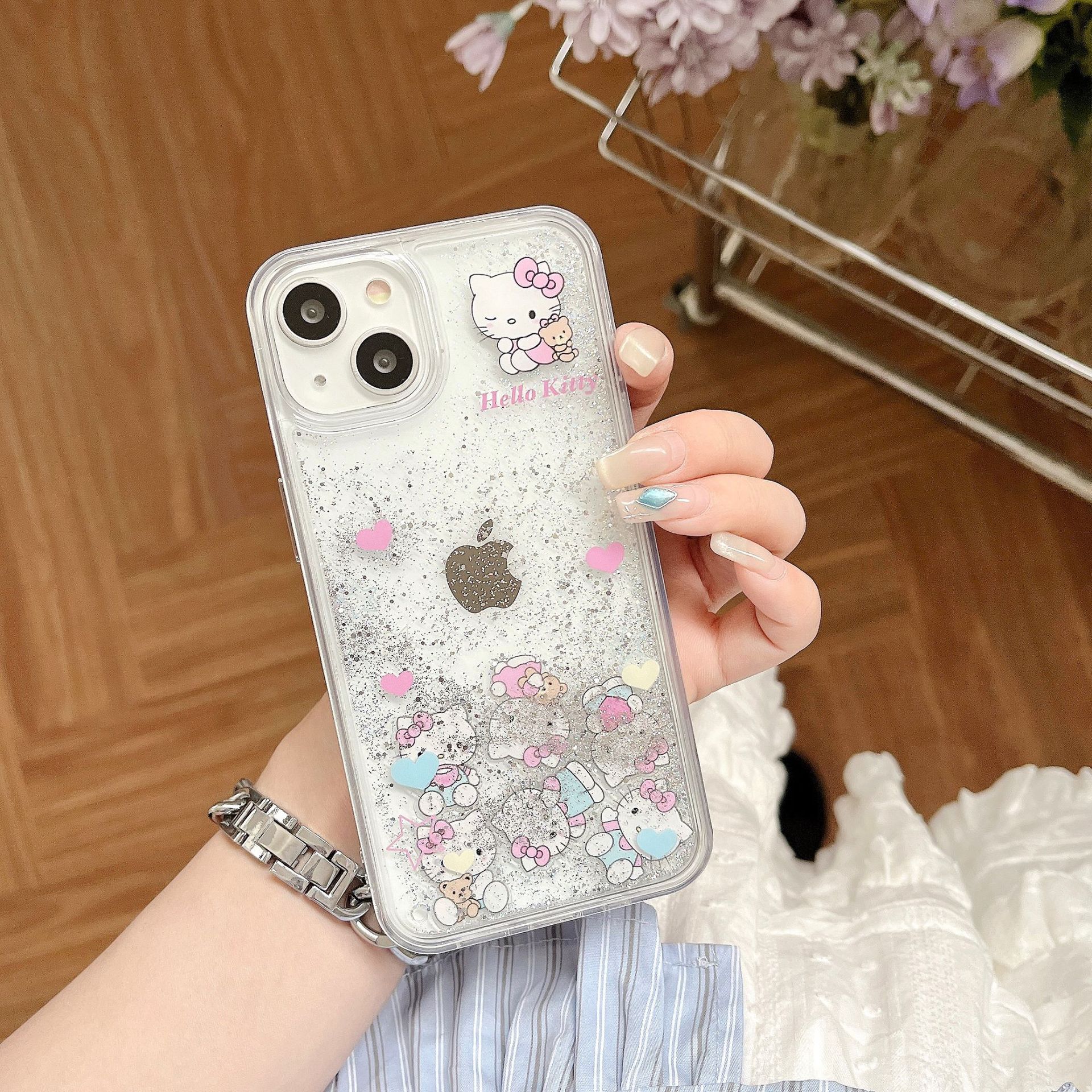 The popular cartoon is cute and fun, suitable for iPhone14pro max and iPhone 15. The phone case is 13/12 transparent with flowing sand pic 24