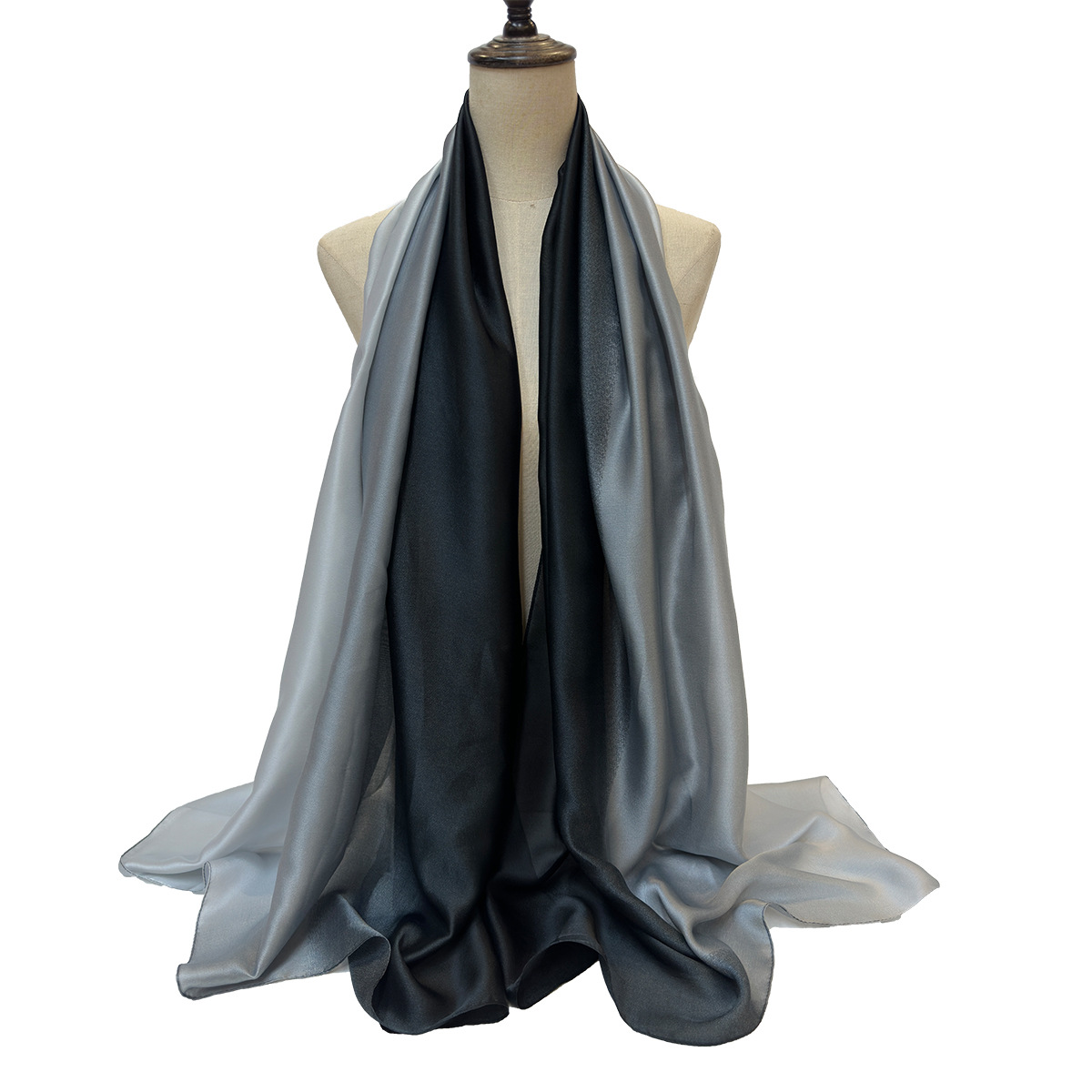 新款欧美出口高级 时尚百搭仿真丝缎面渐变色围巾披肩 工厂批发详情8