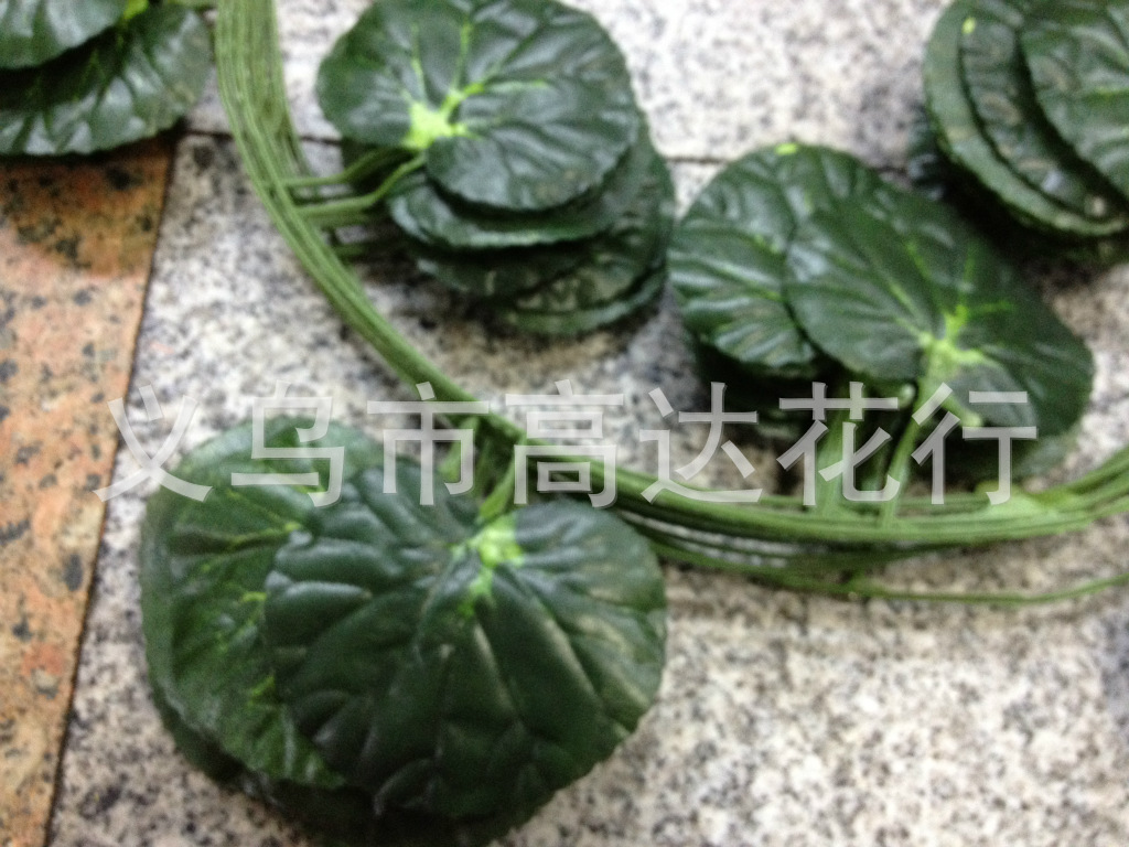 Artificial red maple leaf vine, ivy decorative vine, grape leaf vine manufacturer, ten-thousand-year green leaf vine pic 18