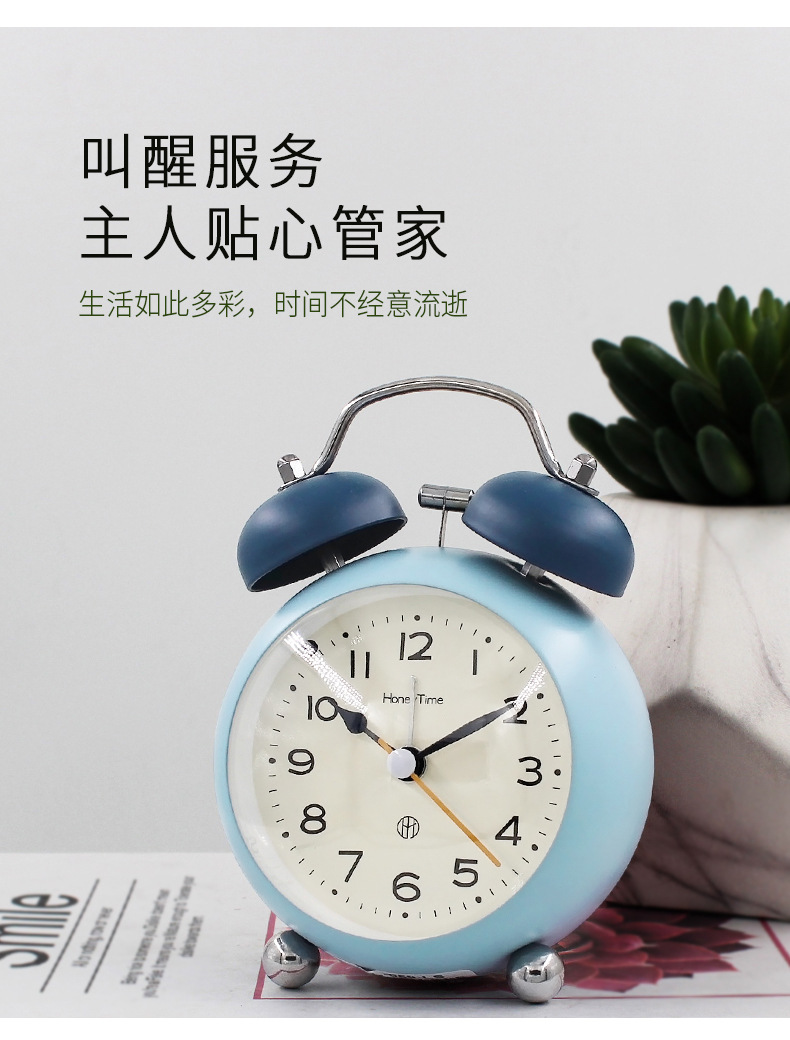 Students use large alarm clocks, metal convex chimes, table clocks, silent bedside clocks, night lights and clocks pic 20