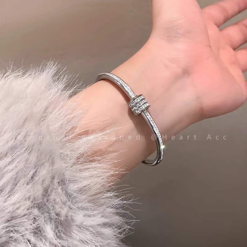 Silver titanium steel bracelet for women, high-end look, zircon plain ring bracelet, jewelry, silver bracelet, bracelet, string bracelet, new style pic 34