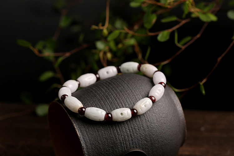 Natural jade bracelet, 7mm hollowed-out jade bead bead bracelet pic 7