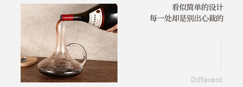 Factory direct sales of transparent crystal glass decanters with creative handles and slanted wine decanters in stock for wholesale pic 2