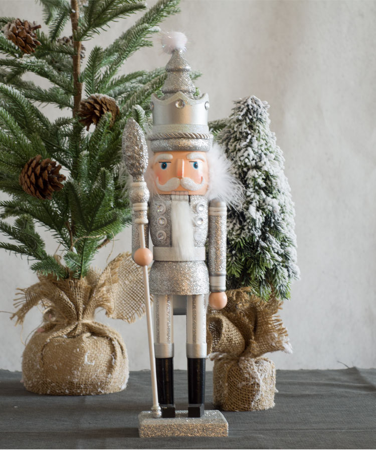 Direct sales from the factory of in-stock home decoration items, European-style walnut puppets, king and soldier Christmas gifts, decorative nutcrackers pic 6