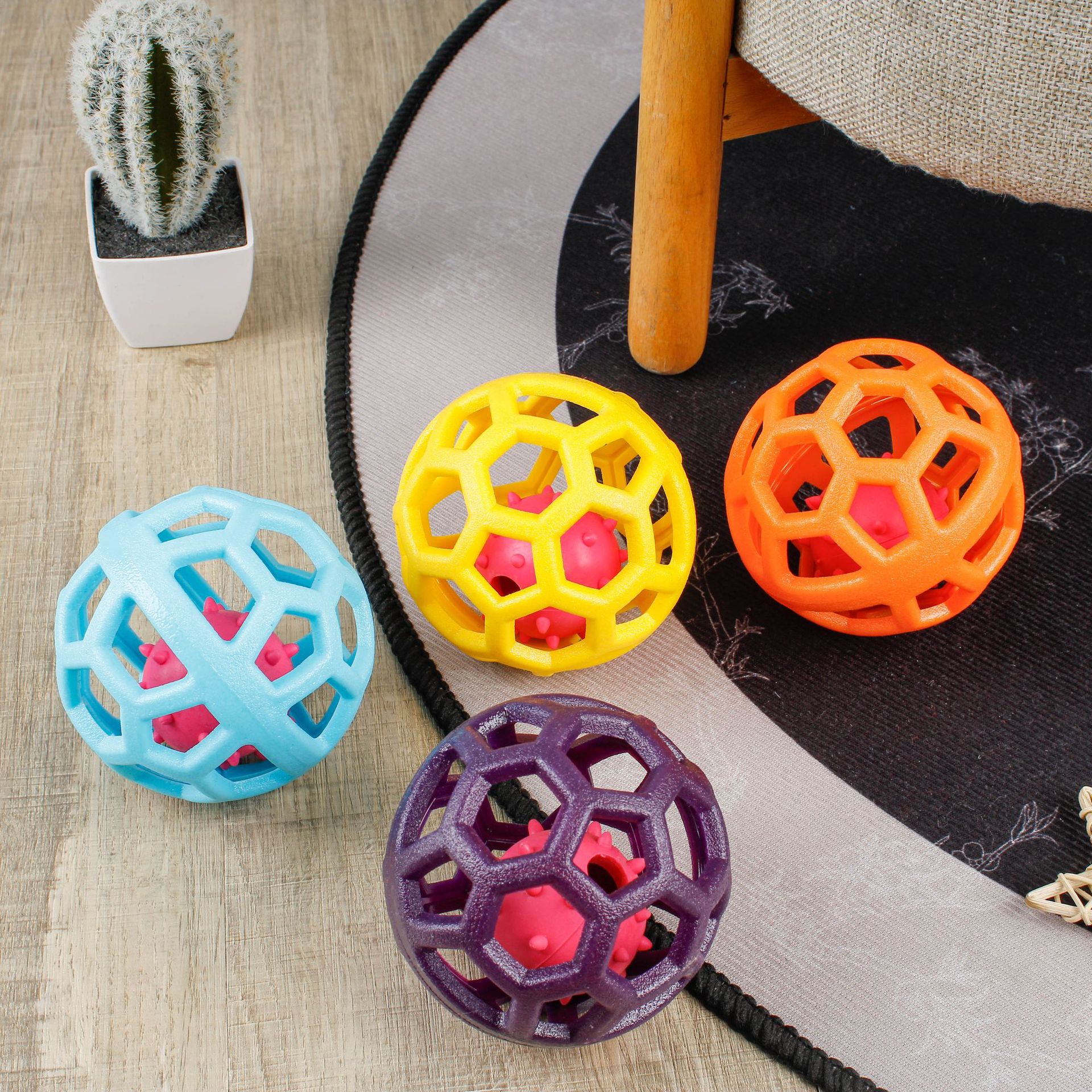 Hot-selling pet toy balls, durable dog toys, TPR geometric hollowed-out balls, teething pet cat and dog supplies wholesale pic 4