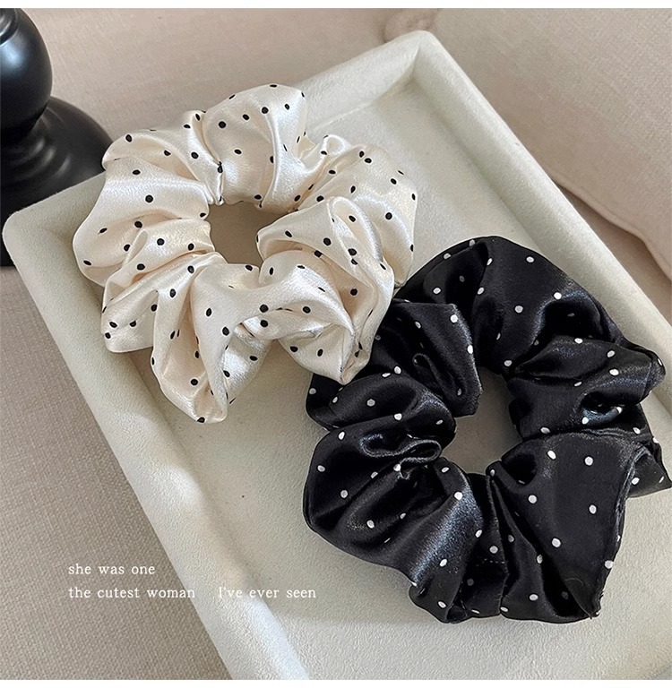 Korean-style polka dot large intestine hair band, a new versatile and popular hair tie for women, a high-end hair tie and hair accessory pic 4