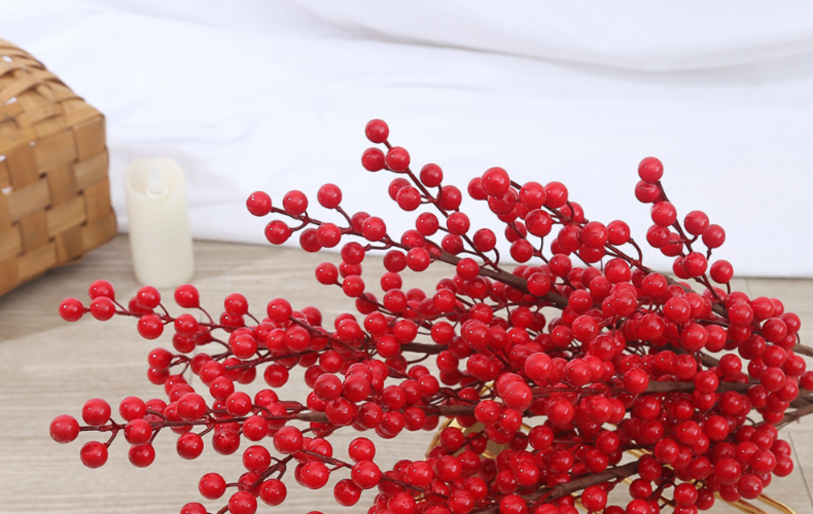 仿真红果子发财果年宵花花材冬青果福桶仿真花新年家居装饰摆件详情17