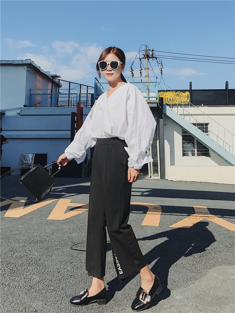 High-waisted, letter-printed black, slightly flared, fashionable, slit straight 9-inch casual pants pic 5
