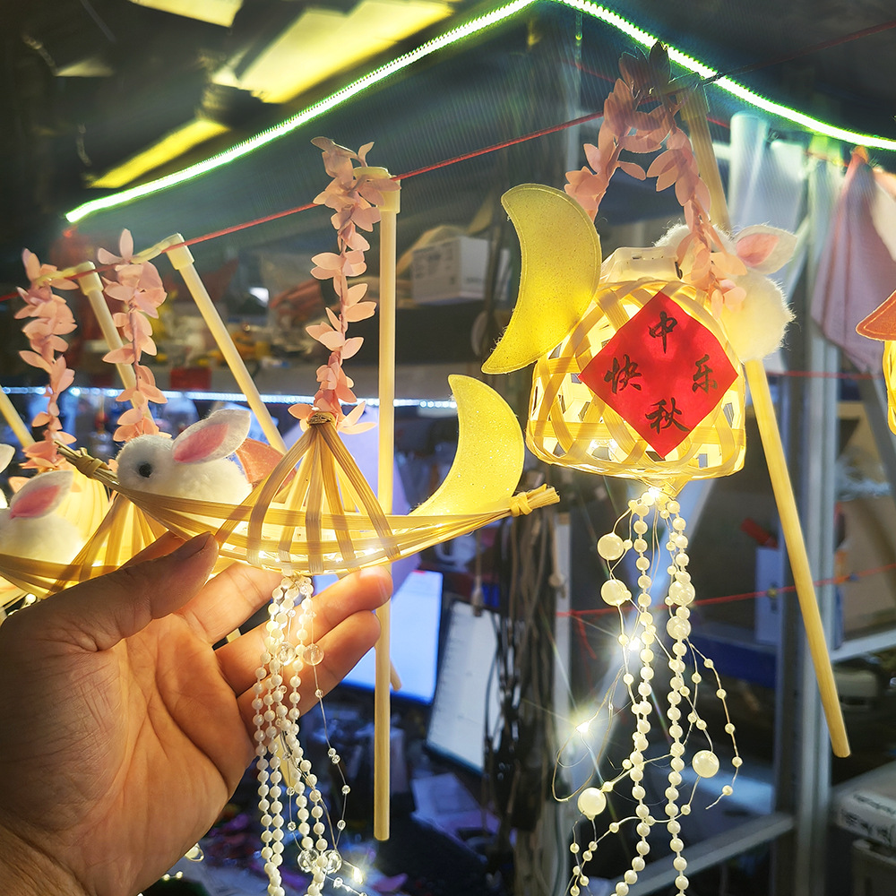 Handmade mini DIY Mid-Autumn Festival lanterns, plush rabbits, shining moon boats, hand-held stalls, bamboo woven small cage lanterns pic 4