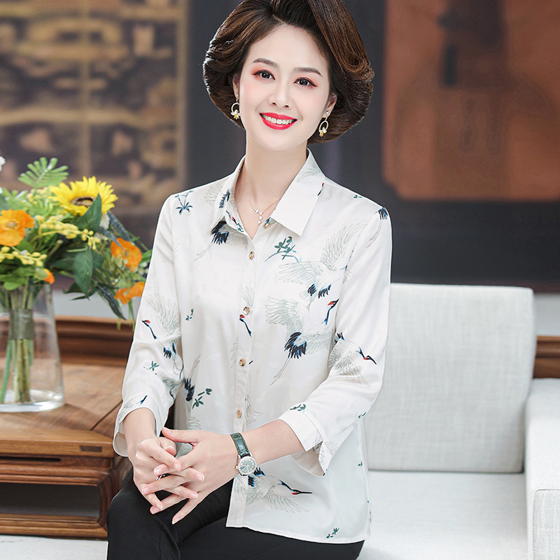 妈妈春装洋气小衫七分袖针织打底衫中年女士夏季冰丝T恤薄款上衣详情19