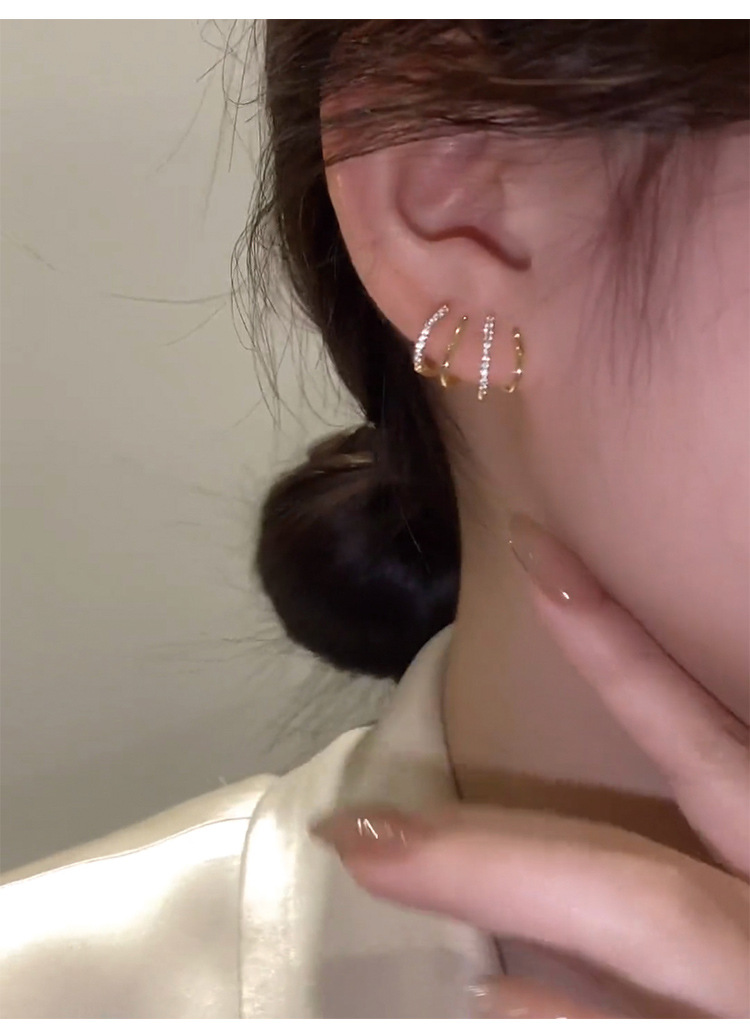 新品耳环小众设计感网红耳饰女防过敏925银针时尚四爪耳钉详情29