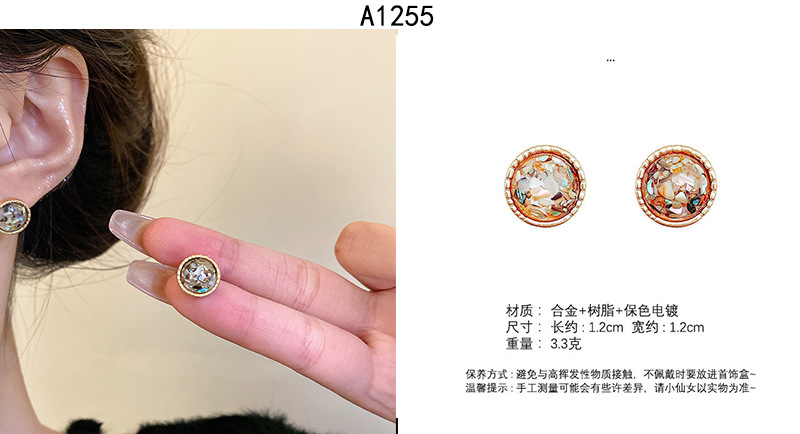 S925 Silver Needle retro pearl earrings for women, Korean ins style, high-end, niche and elegant stud earrings wholesale pic 38