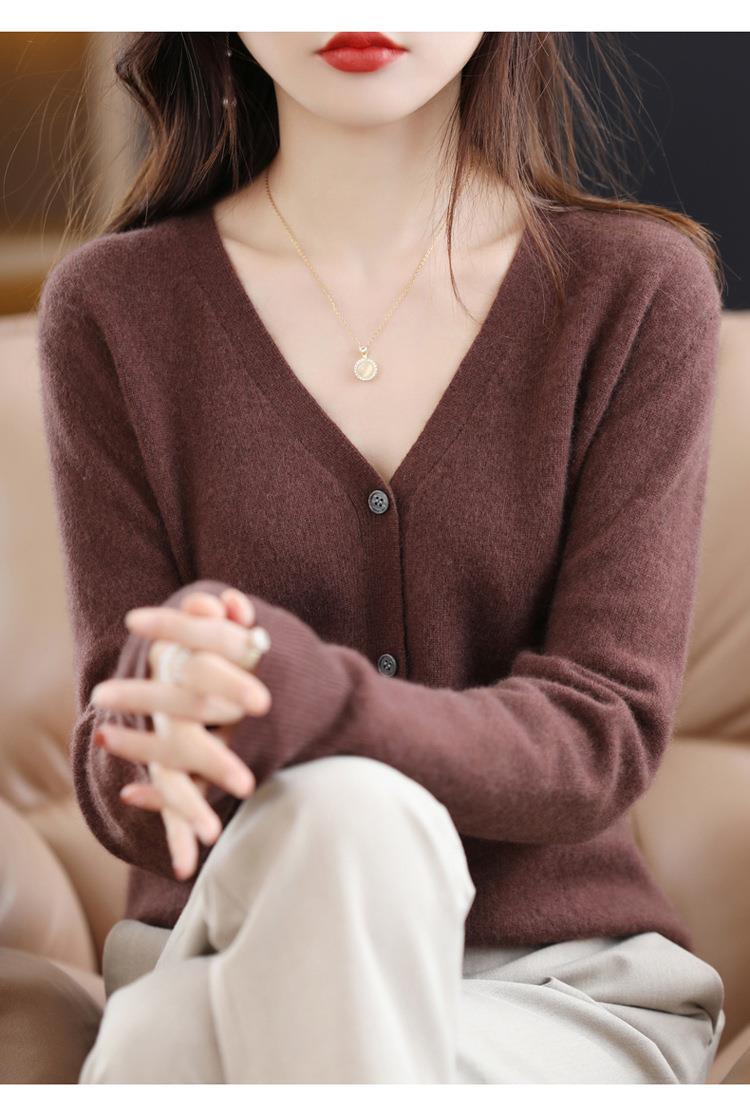 New Spring and autumn knitted cardigan for women, V-neck loose short solid color long-sleeved versatile sweater coat made of wool blend pic 63