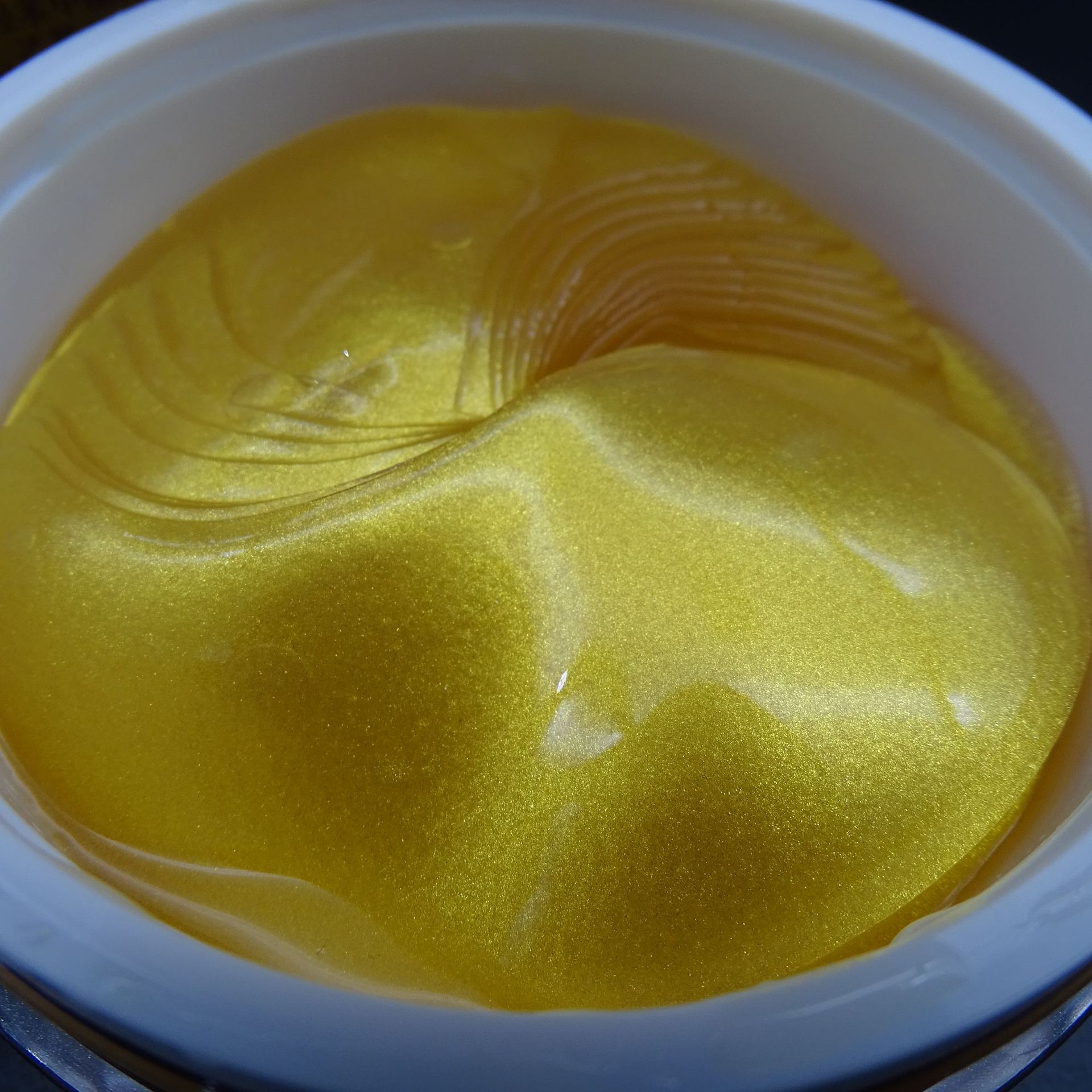 黄金滋润眼膜补水保湿淡化黑眼圈眼纹护眼贴眼部护理批发眼膜眼膜详情1