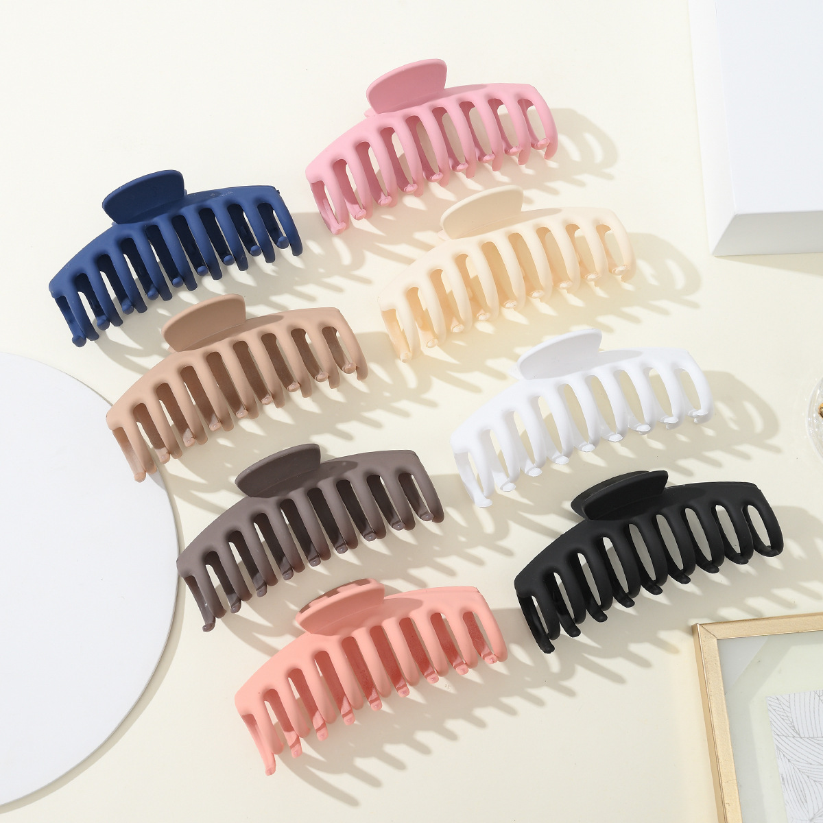 Spring and summer bestsellers: Wheat ear hair clips for women, simple and creative, back of the head hair claw clips, shark clips, hair accessories and headwear pic 1